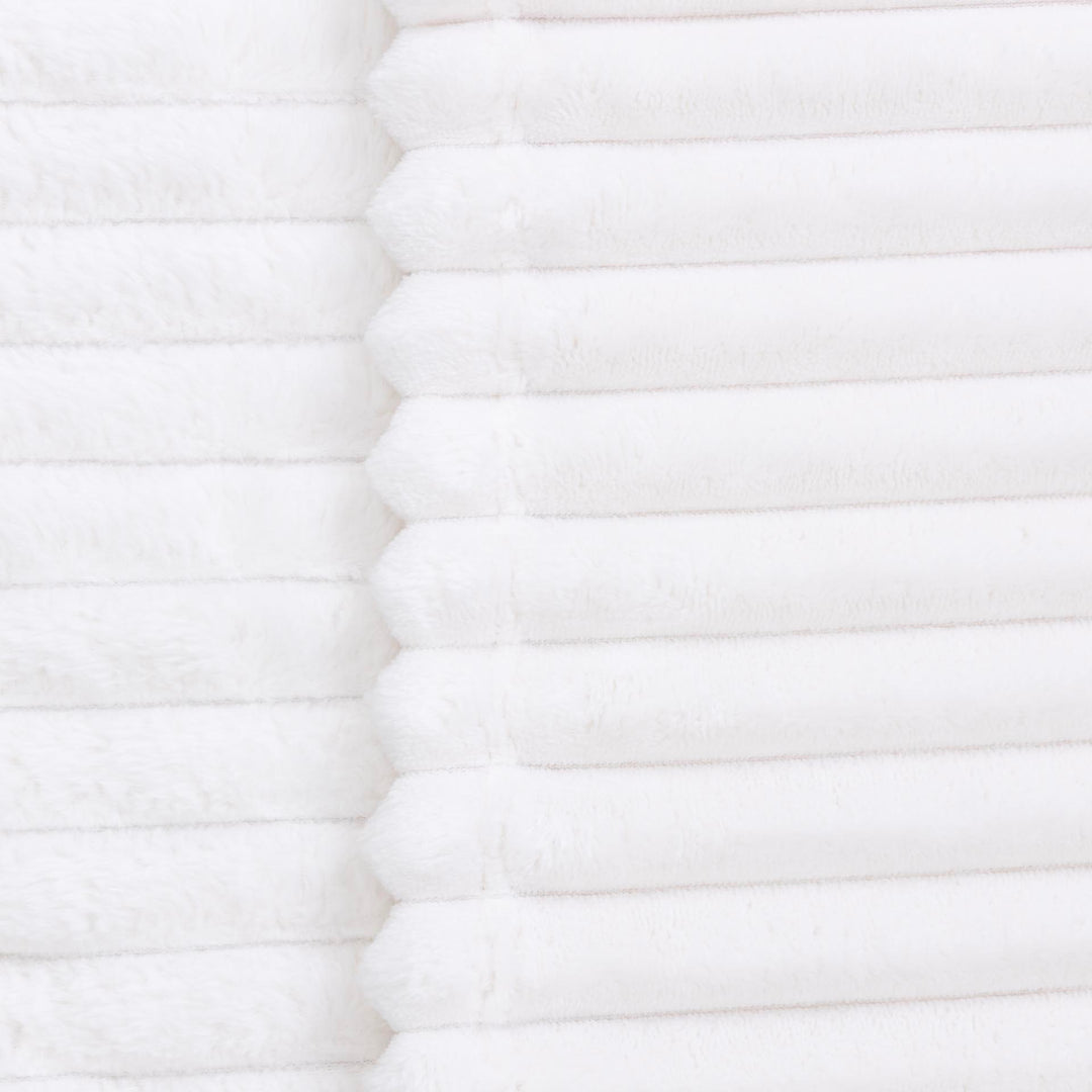 שמיכת קורל פליז לעגלה פסים שמנת