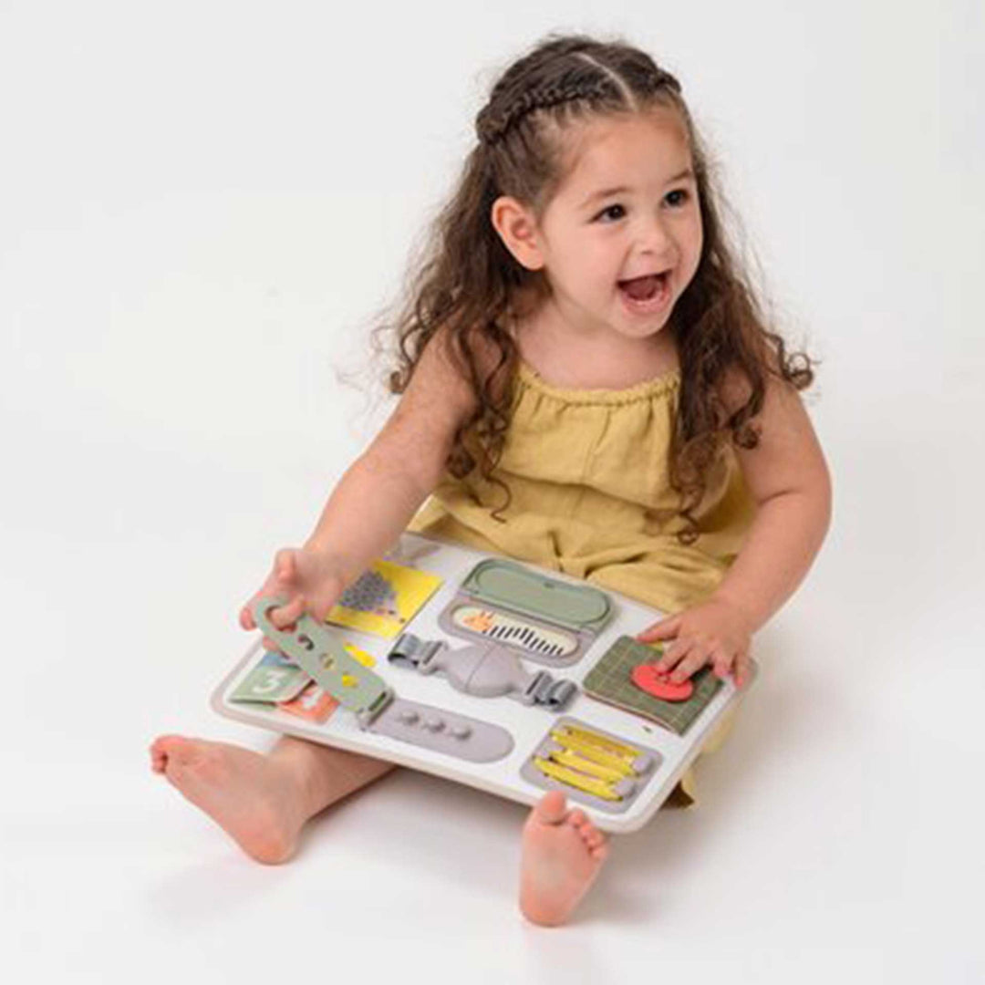 לוח פעילות עם אבזמים