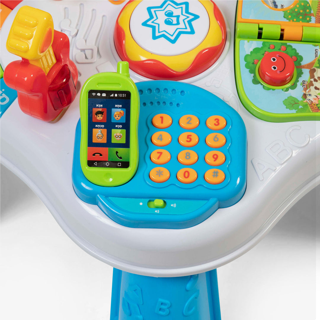 שולחן פעילות דובר עברית