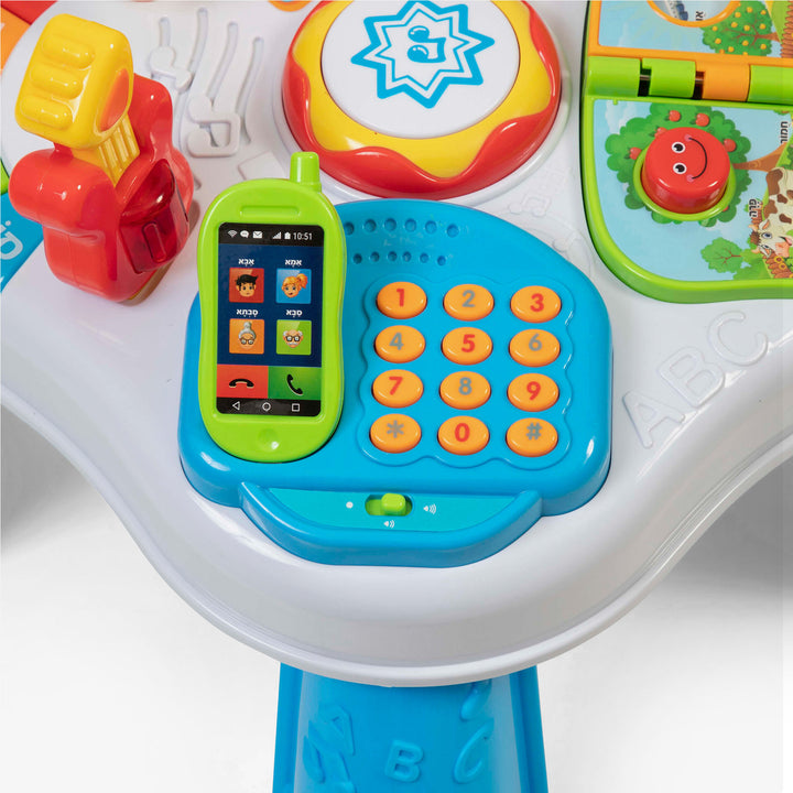 שולחן פעילות דובר עברית