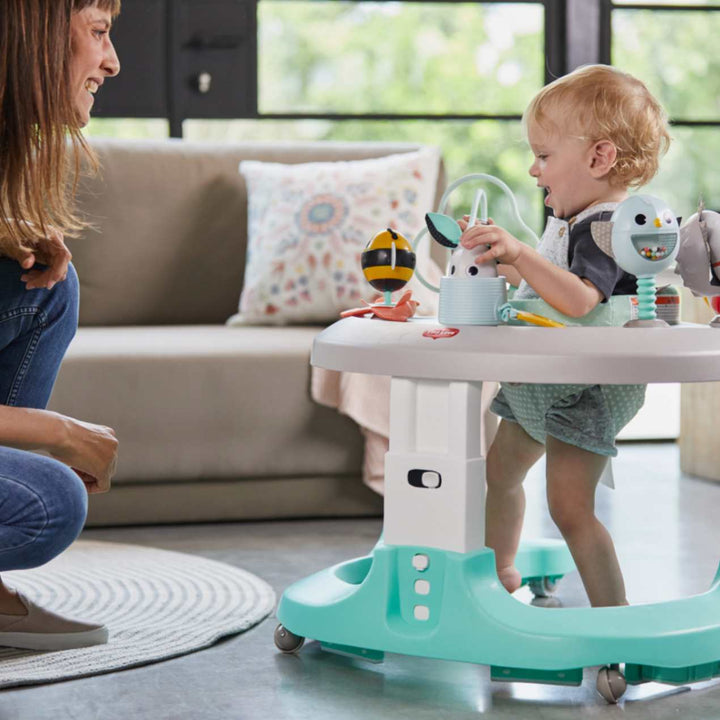 הליכון ישיבה שחור לבן 4 ב 1