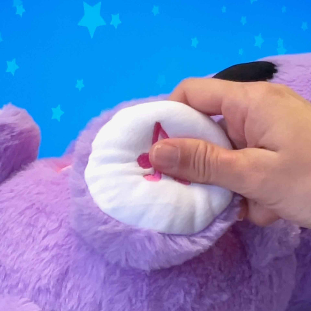 בובת קואלה נושמת ומנגנת