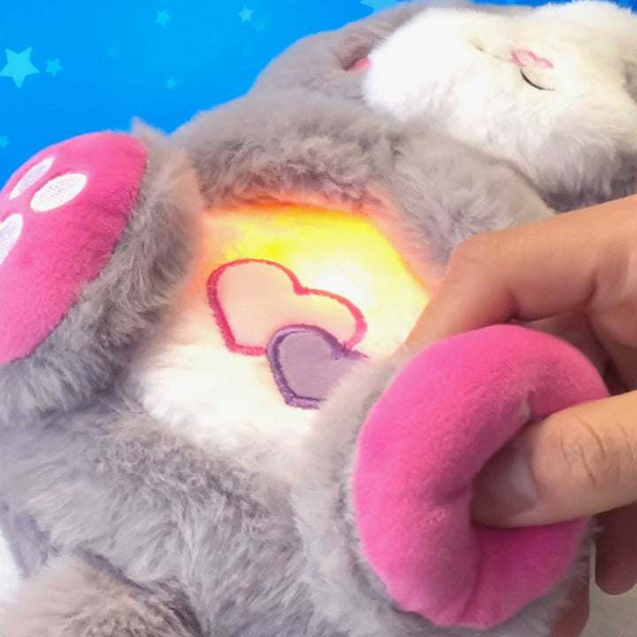 בובת חתול נושמת ומנגנת