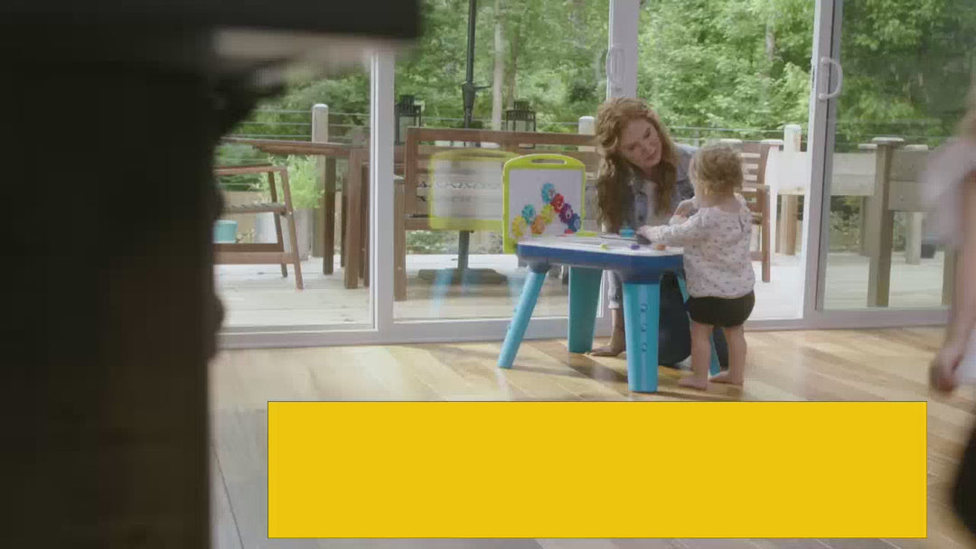 שולחן פעילות תחנת הסקרנות