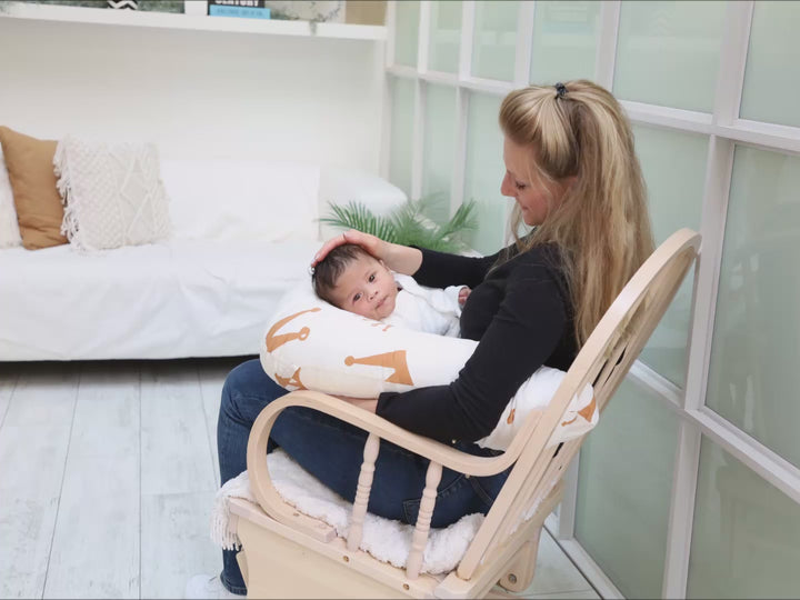 ציפית הפלא לכרית הנקה פינגווין אפור על בג'