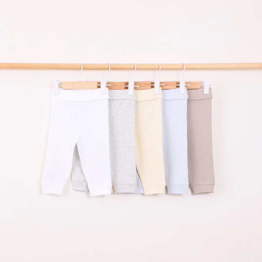 מארזי מכנסיים ורגליות