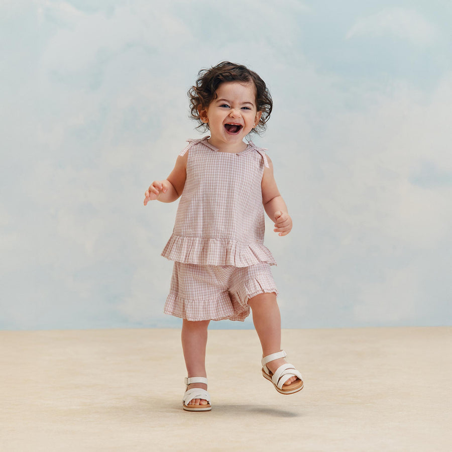 חליפת בנות קצרה