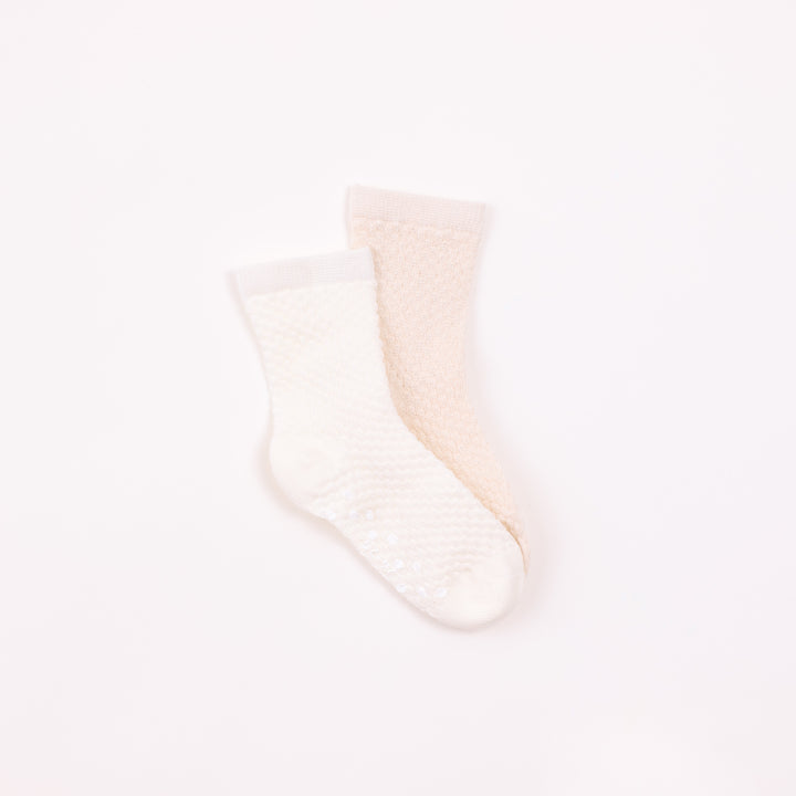 זוג גרביים מדוגמים