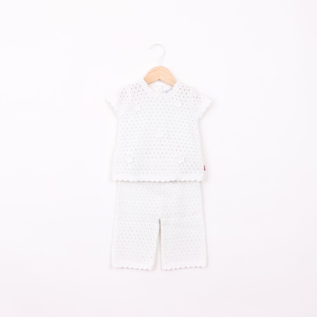 חליפה סרוגה