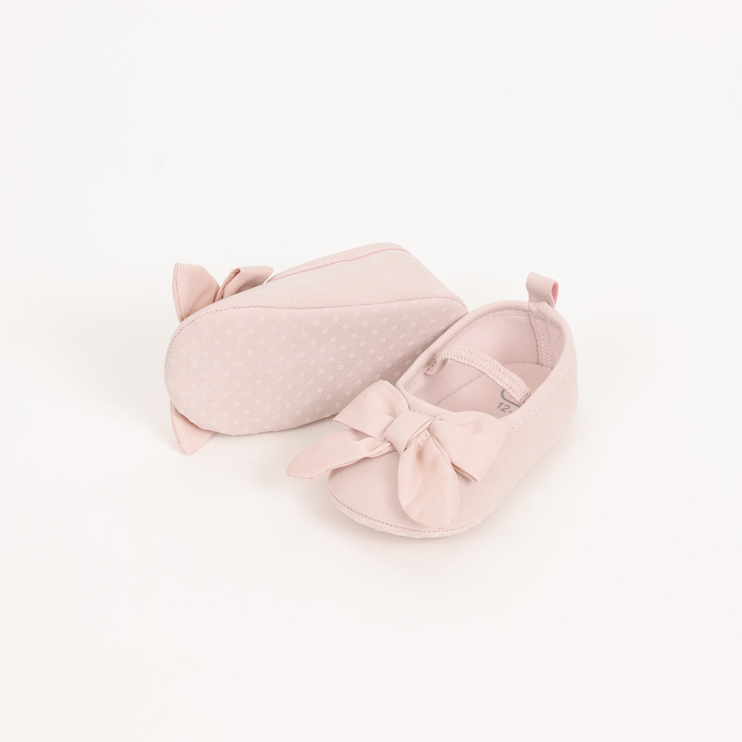 נעלי בובה בגוון ורוד בהיר