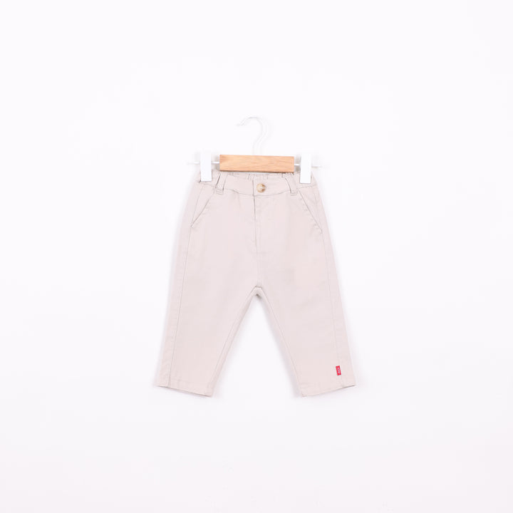 מכנסיים ארוכים