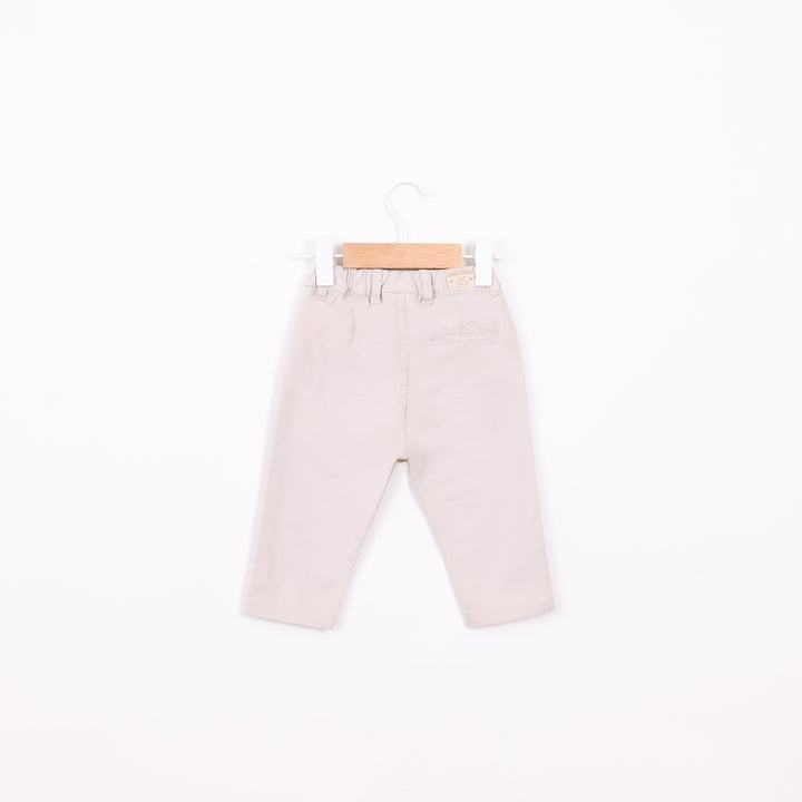 מכנסיים ארוכים