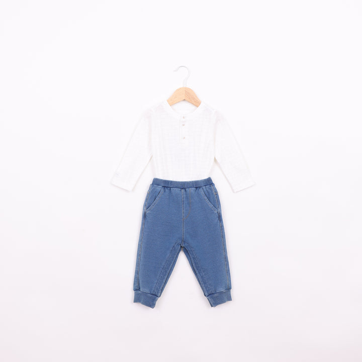 סט בגד גוף ומכנסיים