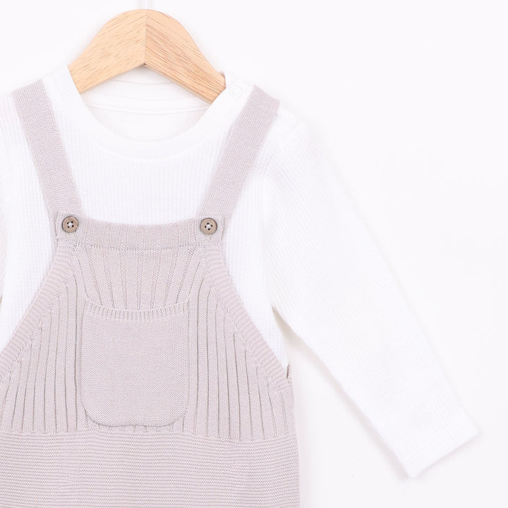 אוברול ובגד גוף