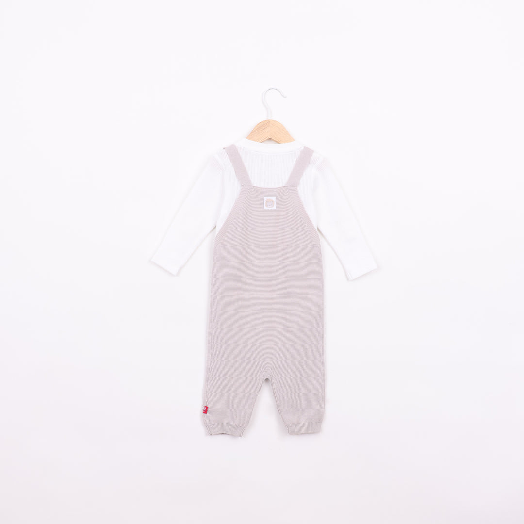 אוברול ובגד גוף