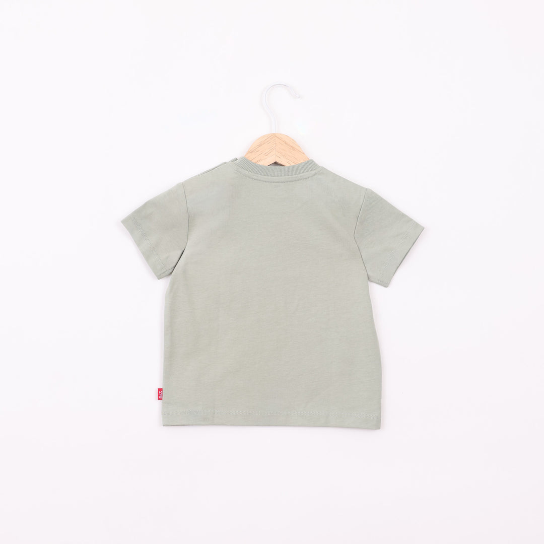 חולצה קצרה בגוון ירוק מרווה What A Wonderful Day