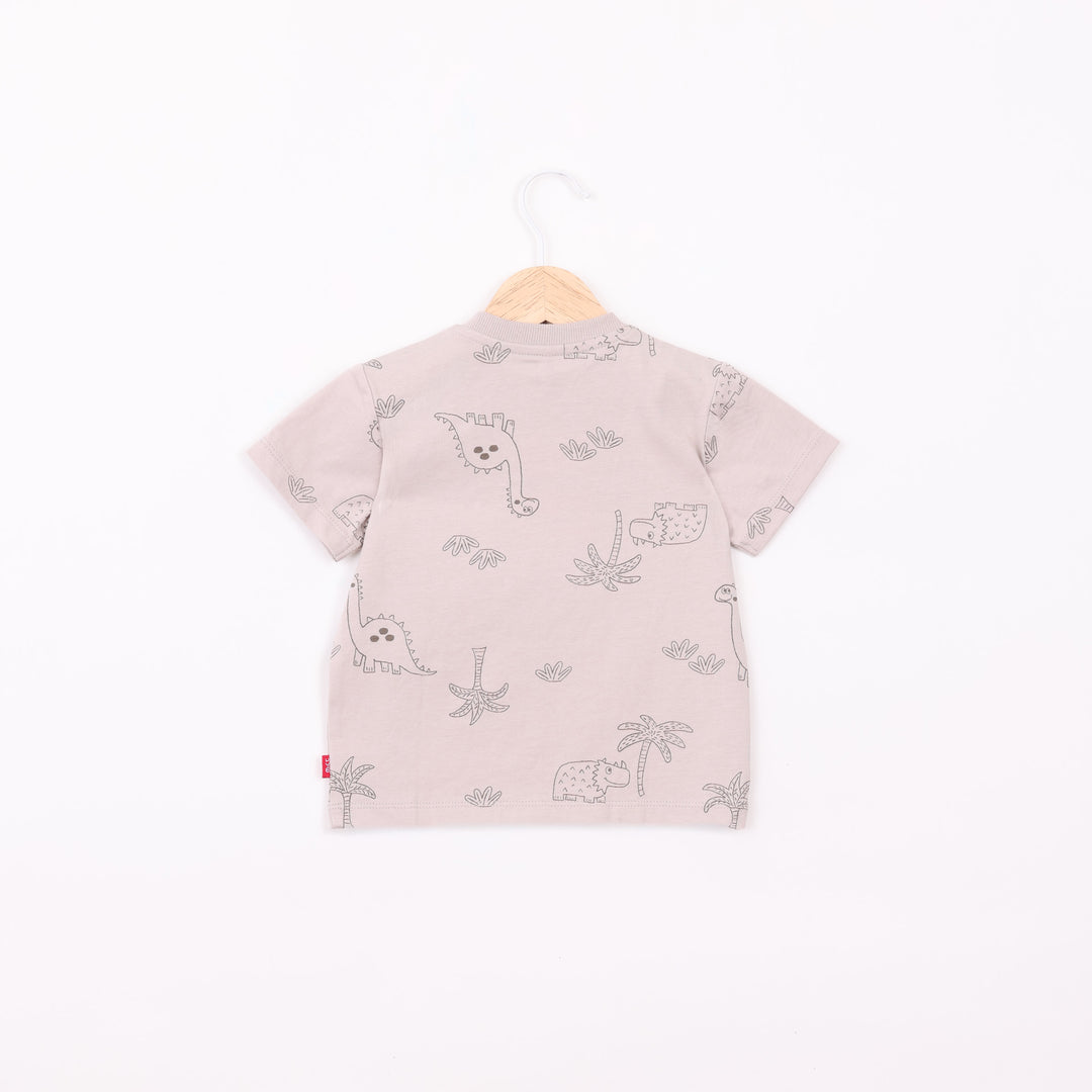 חולצה קצרה בגוון קפה בהדפס דינוזאורים