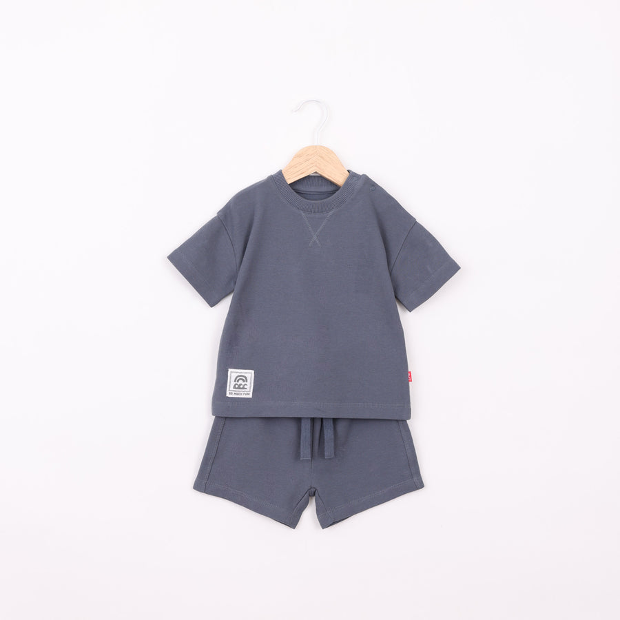 חליפת גן קיץ בגוון כחול כהה