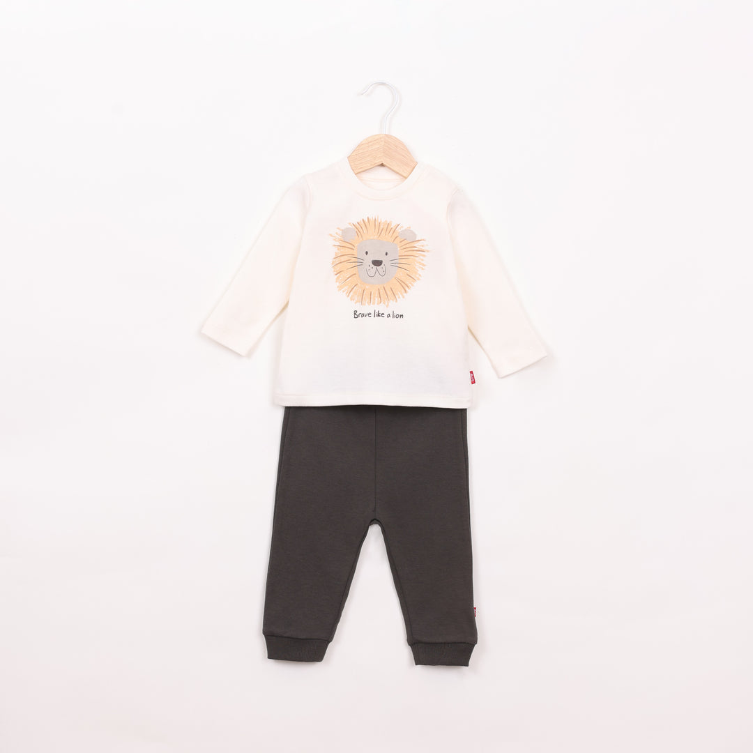 חליפת בנים מעבר בהדפס אריה