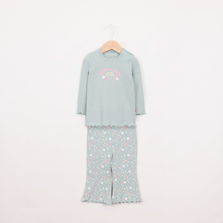 חליפת טייץ וטוניקה בהדפס קשת ופרחים