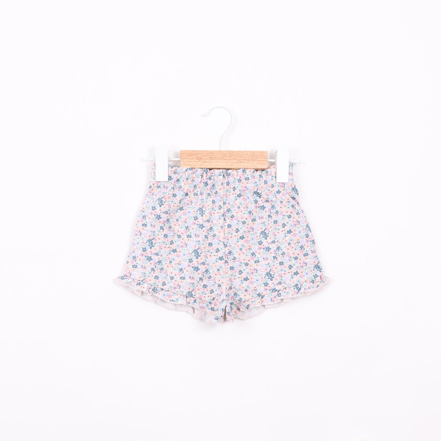 מכנסיים קצרים