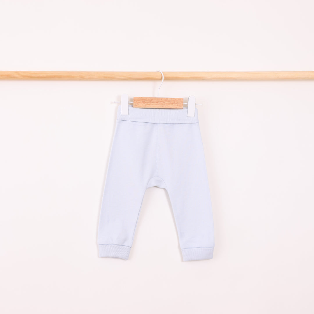 מארז 3 מכנסיים בגווני תכלת ושמנת