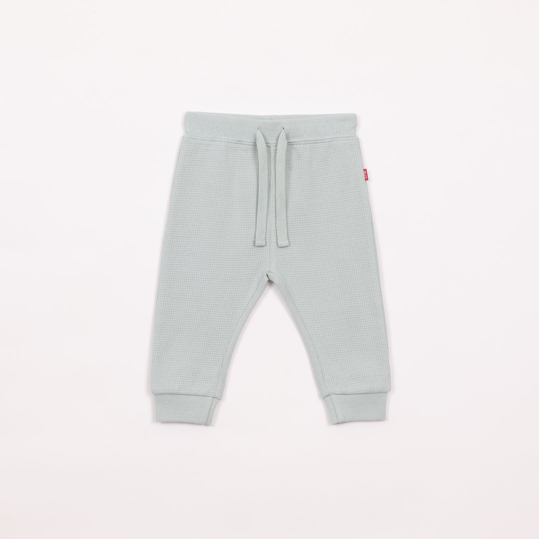 מכנסיים ארוכים בצבע ירוק