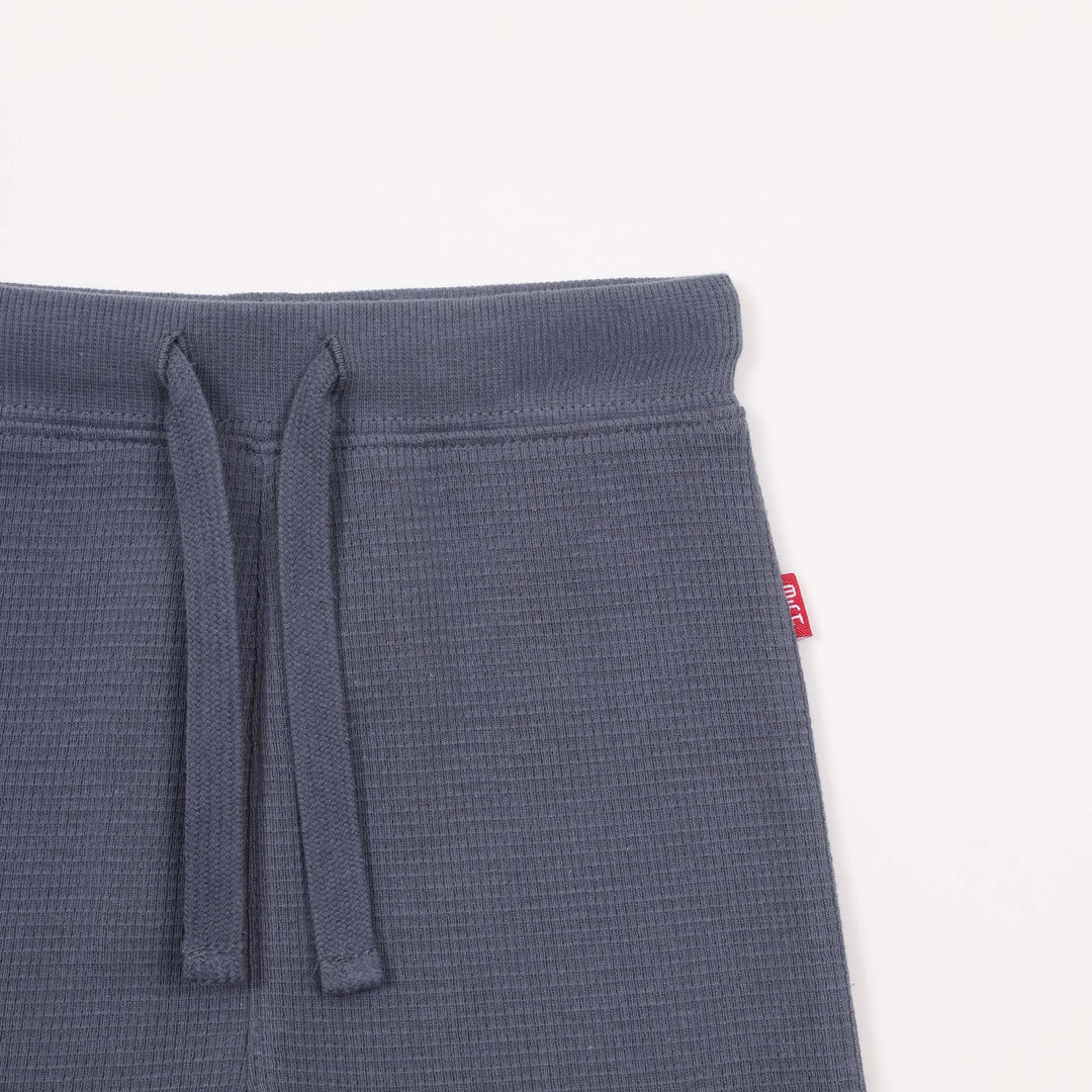 מכנסיים ארוכים בצבע כחול כהה