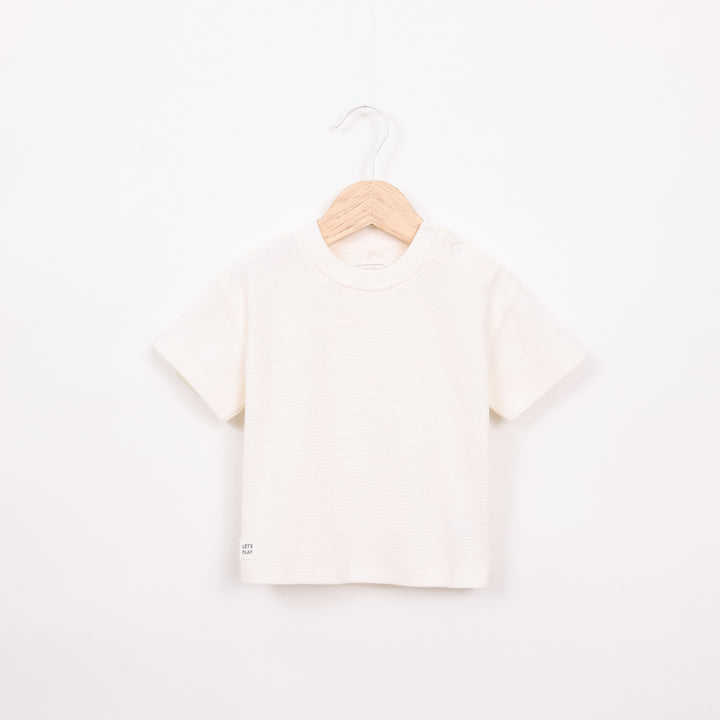 חולצה קצרה בצבע שמנת