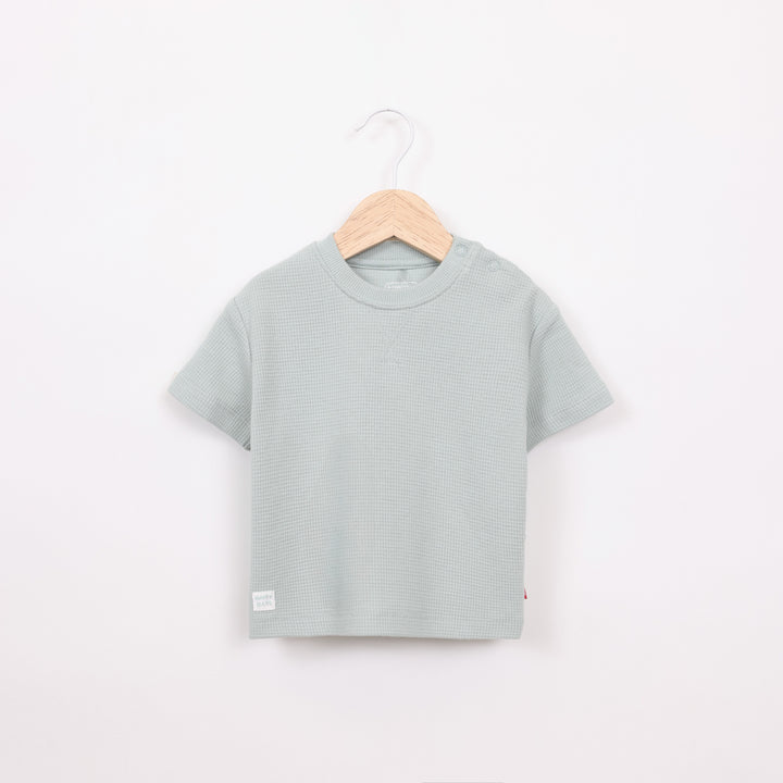 חולצה קצרה בצבע ירוק