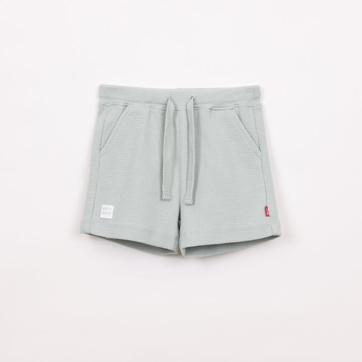 מכנסיים קצרים בצבע ירוק