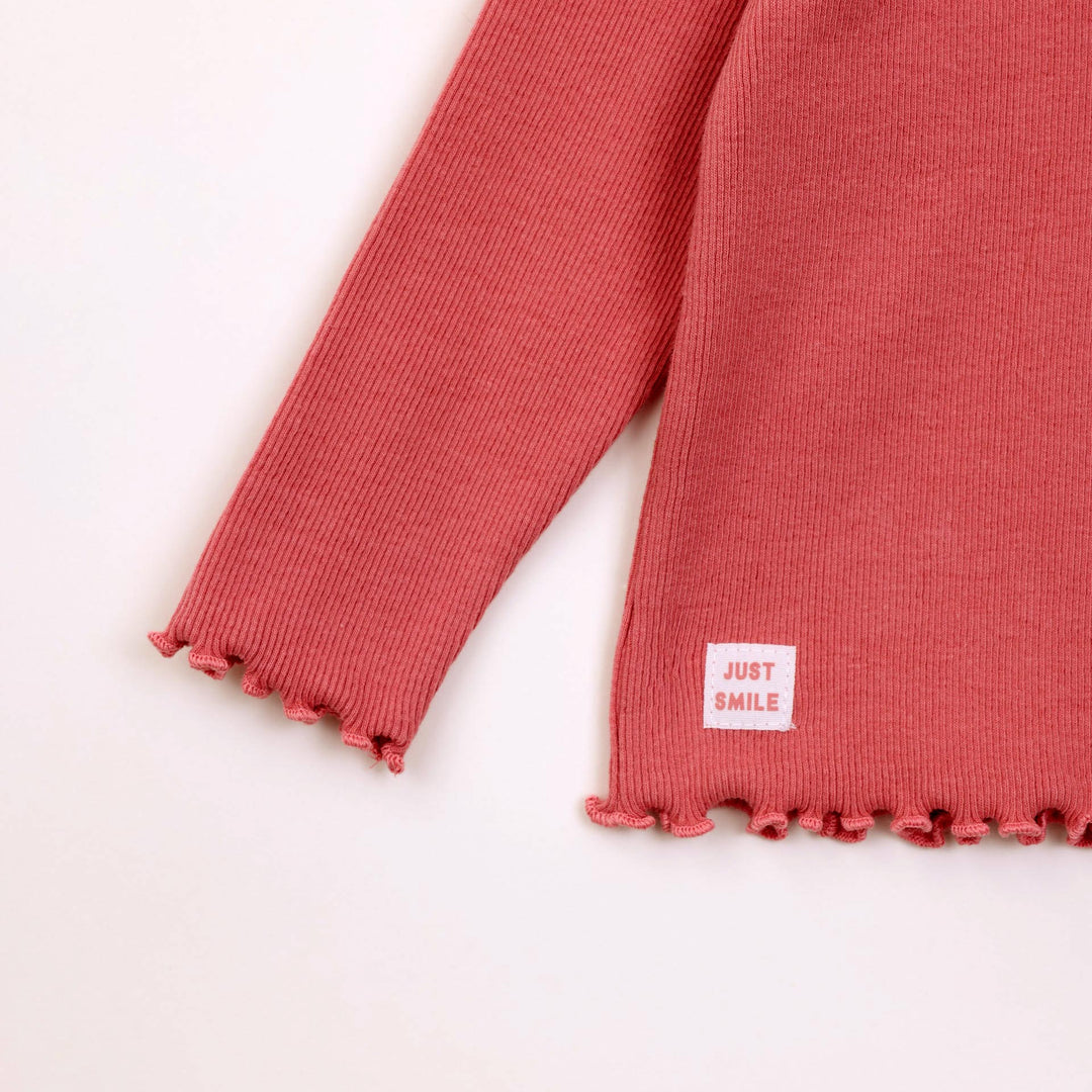 חולצה ארוכה בגוון ורוד פטל