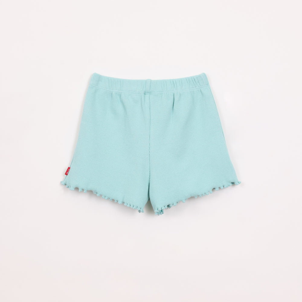 מכנסיים קצרים