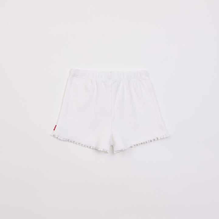 מכנסיים קצרים