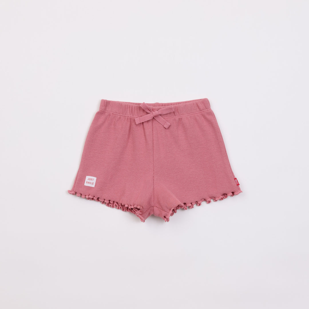 מכנסיים קצרים