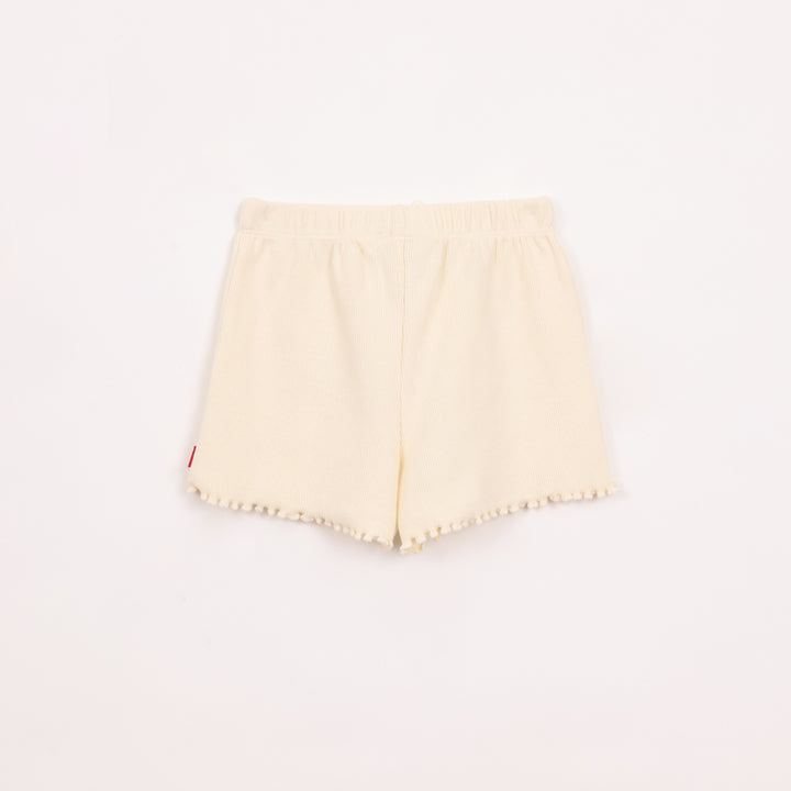 מכנסיים קצרים