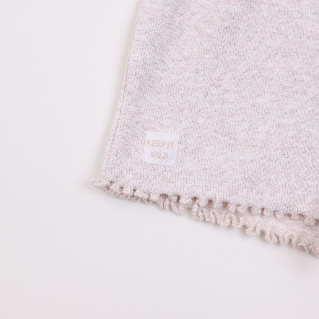 מכנסיים קצרים