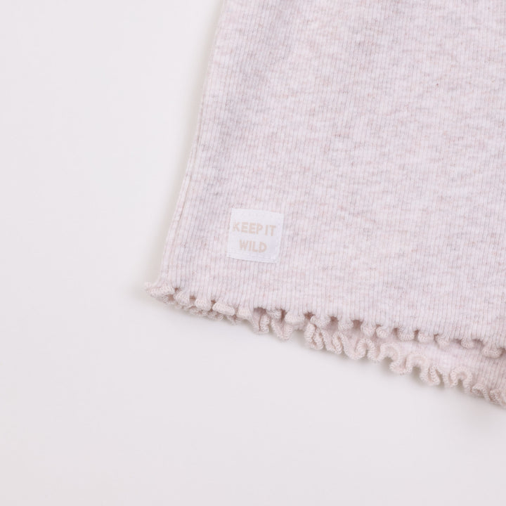 מכנסיים קצרים