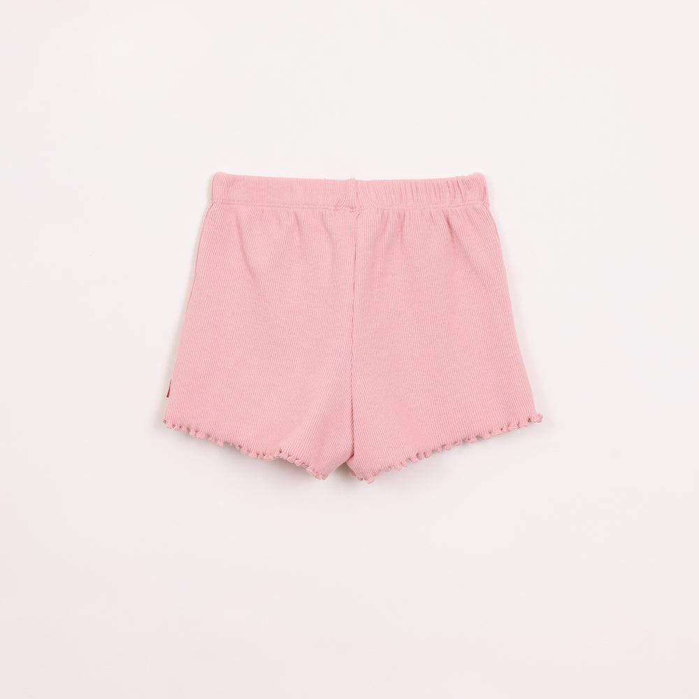 מכנסיים קצרים