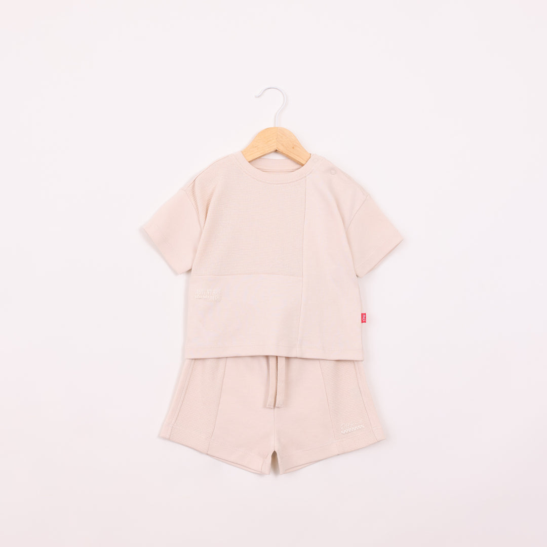 חליפת בנים קצרה