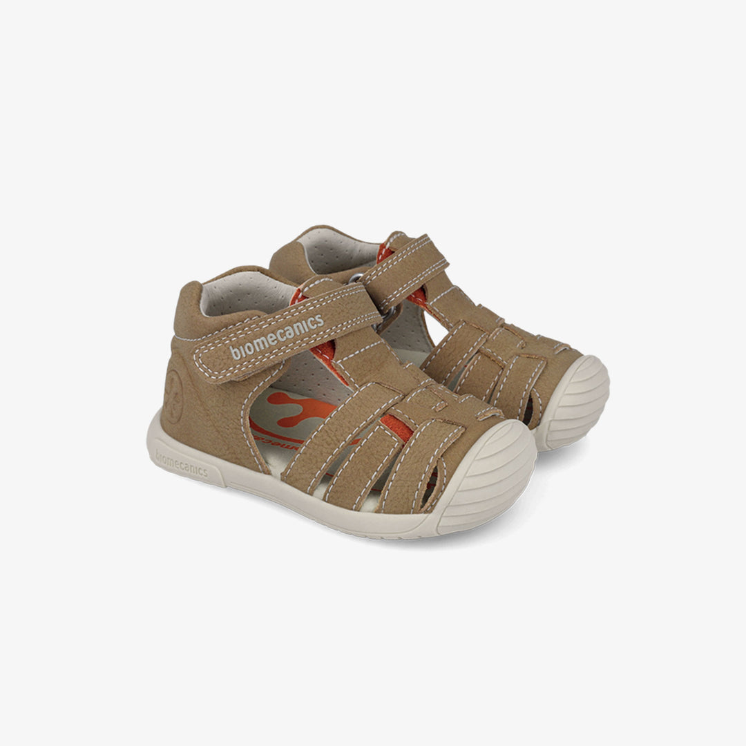 סנדלי צעד ראשון ושני-חום