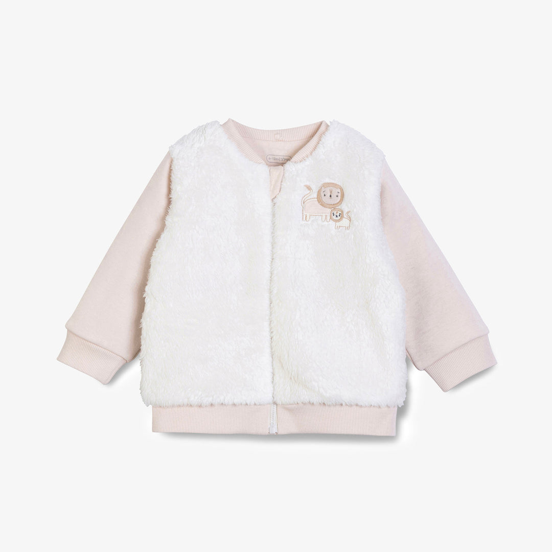 קרדיגן פרוותי