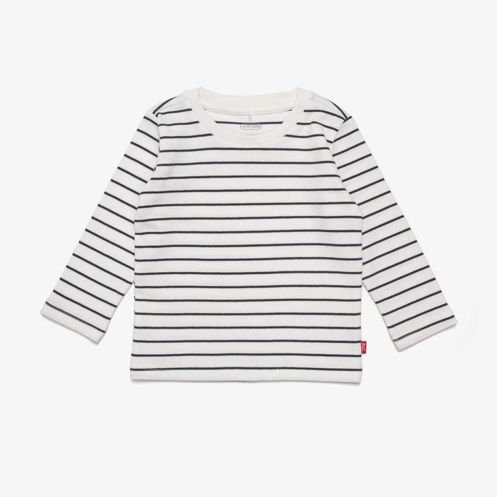 אוברול ג'ינס וחולצת פסים