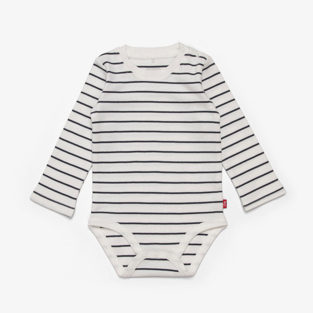 אוברול ג'ינס ובגד גוף פסים