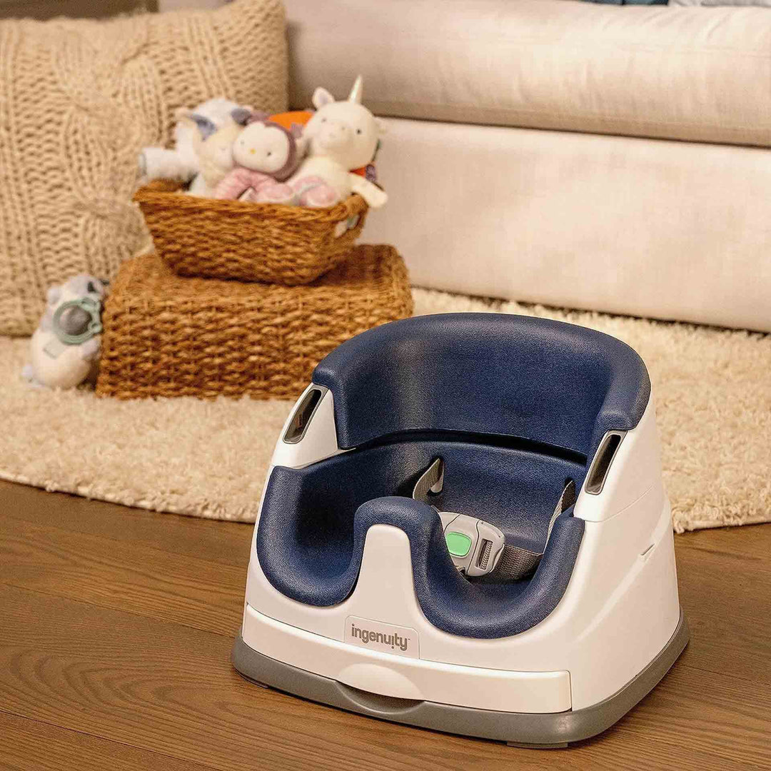 מושב הגבהה כחול