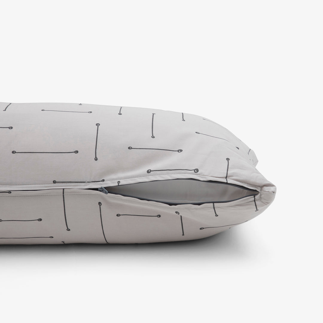 כרית הריון פסים אפור בז'