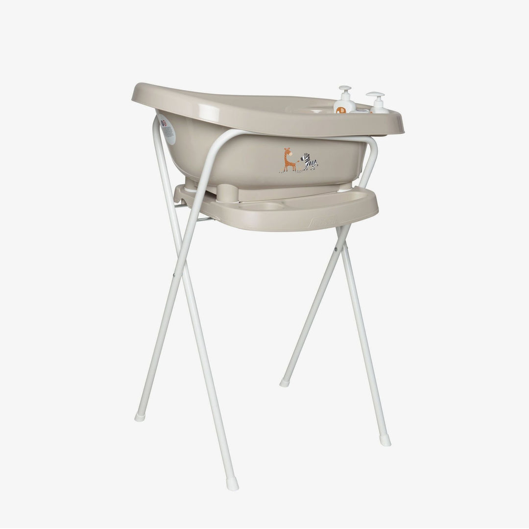 אמבטיה מפוארת בז' ג'ונגל