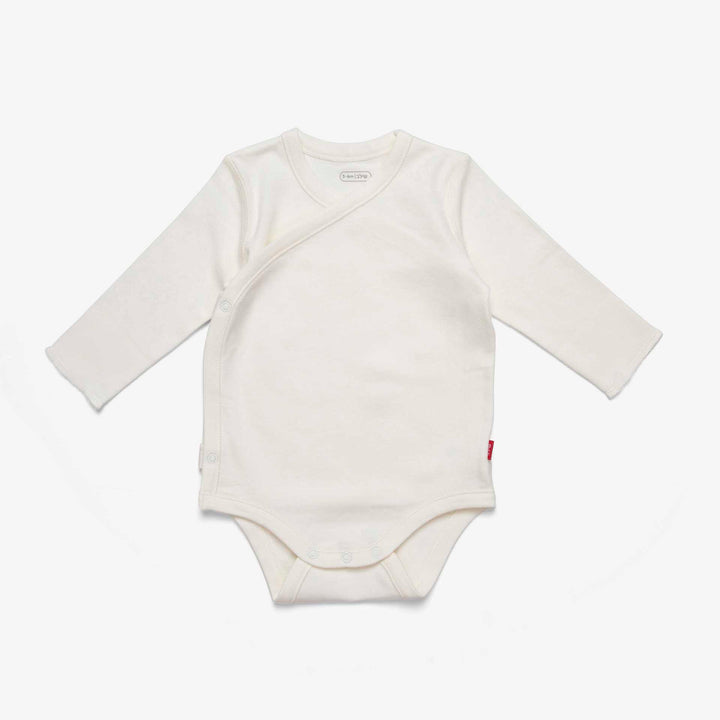 שלישיית בגדי גוף  מעטפת