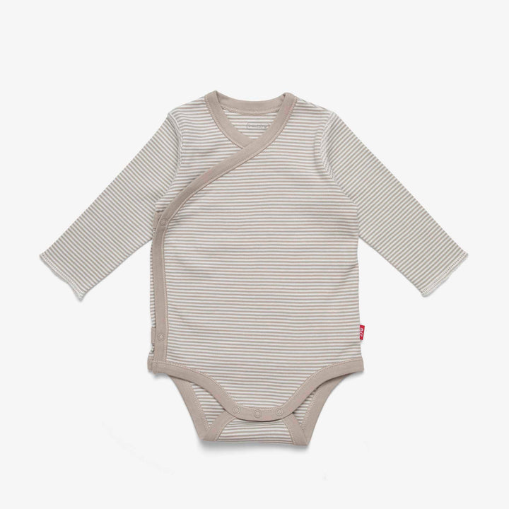 שלישיית בגדי גוף  מעטפת