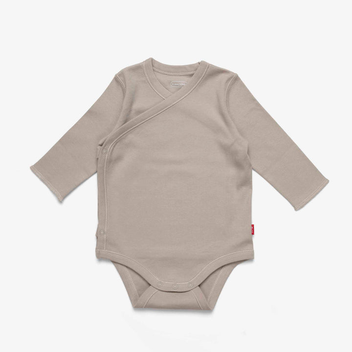 שלישיית בגדי גוף  מעטפת